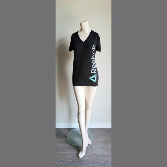 Reebok Athletic T-Shirt - Picture 1 of 9